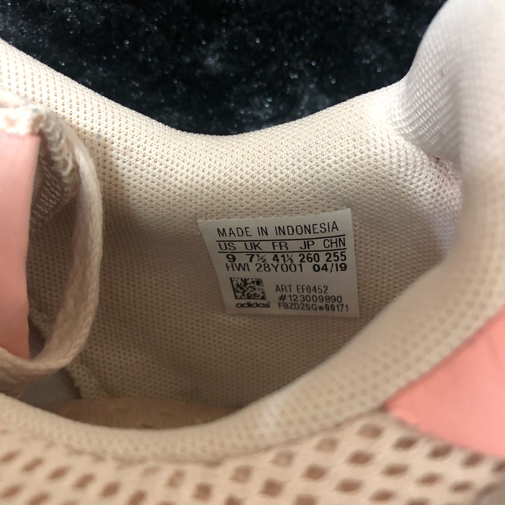 ADIDAS SHOES FOR RUNNING SZ 9 - Picture 15 of 16